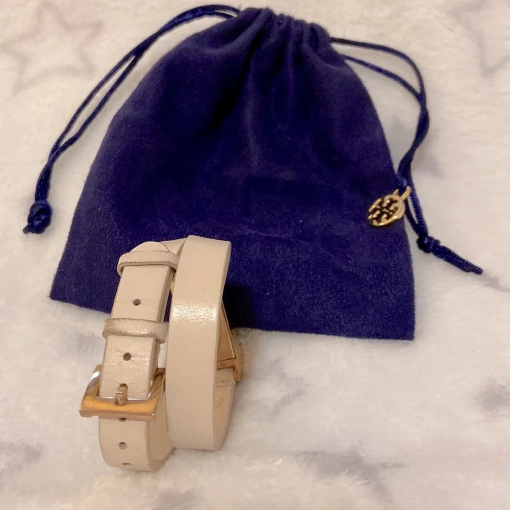 Tory Burch Cream and Gold Bracelet no dust bag